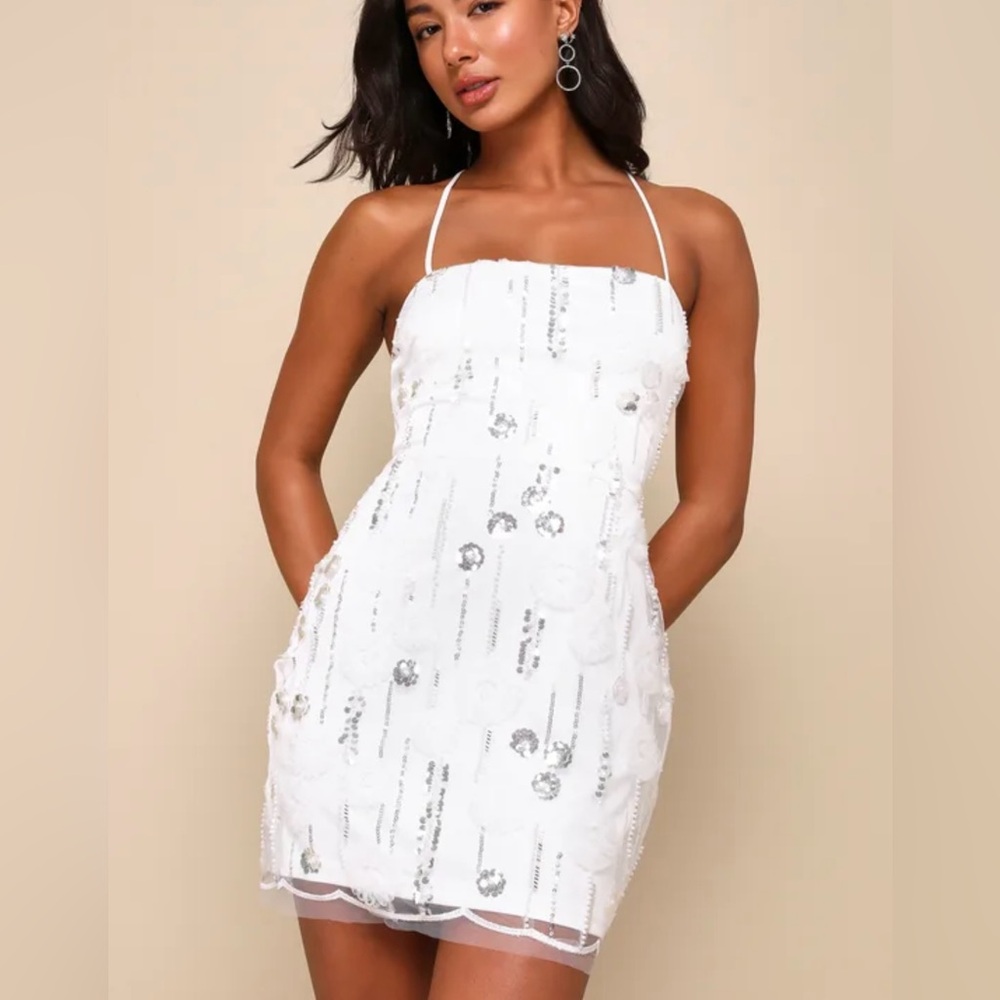 NWT Lulu's White Sequin Floral Mini Dress Open Back Size Small Bridal Bride